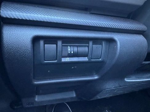 Used 2024 Subaru Crosstrek 2.5i Limited image 26