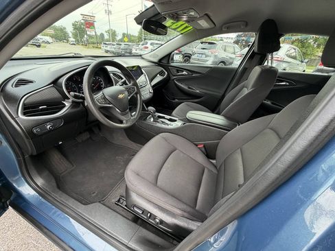 Used 2024 Chevrolet Malibu LT FWD image 11