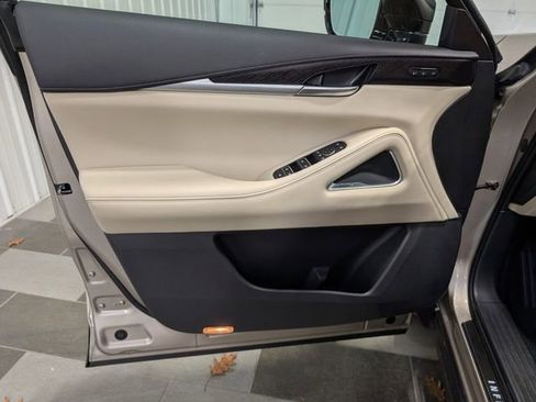 Used 2025 INFINITI QX60 Sensory image 14