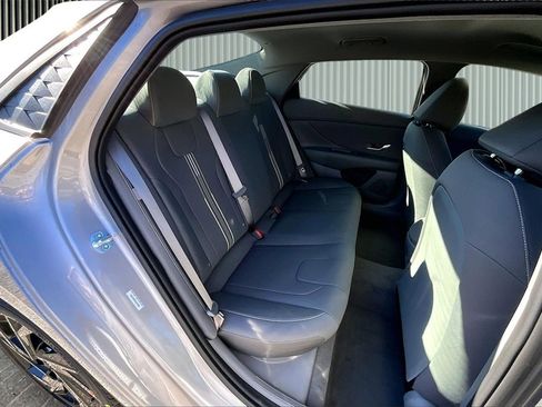 New 2026 Hyundai Elantra Sport image 9