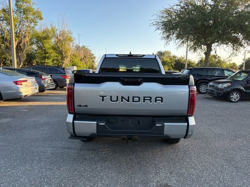 Used 2024 Toyota Tundra Platinum AWD/4WD image 4
