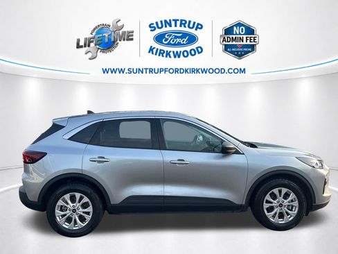 Used 2024 Ford Escape Active FWD image 8
