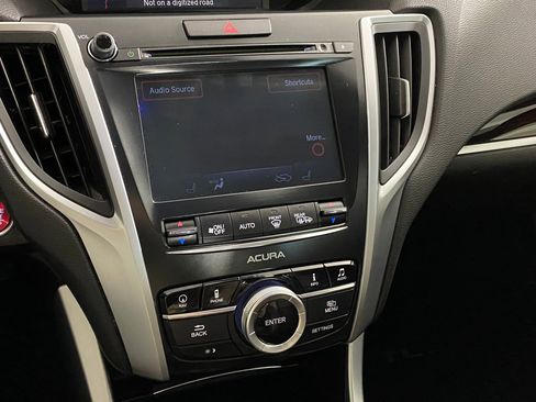 Used 2015 Acura TLX w/ Technology Package image 28