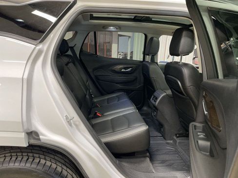 Used 2019 GMC Terrain Denali w/ Driver Alert Package II AWD/4WD image 31