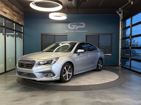 Used 2019 Subaru Legacy 3.6R Limited AWD/4WD image 7