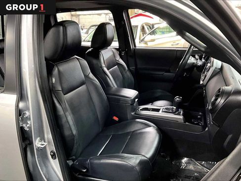 Certified 2023 Toyota Tacoma TRD Sport w/ TRD Premium Sport Package image 9