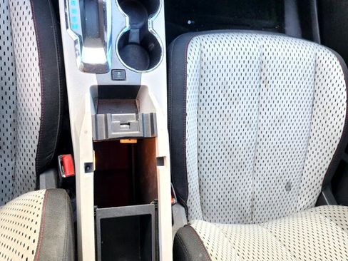 Used 2013 Chevrolet Equinox LS image 18