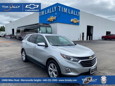 Used 2018 Chevrolet Equinox LT FWD image 1