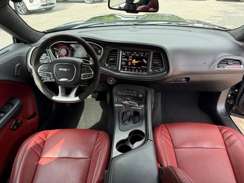 Used 2023 Dodge Challenger SRT Hellcat RWD image 44