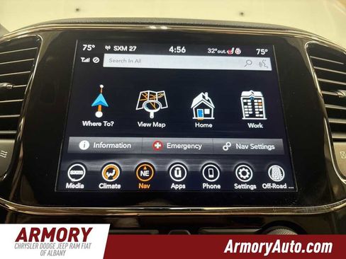 Used 2021 Jeep Grand Cherokee Limited image 19