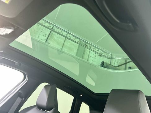 New 2026 BMW X3 xDrive30 w/ Convenience Package image 16