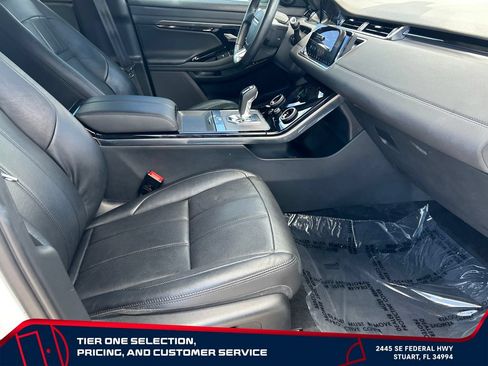 Used 2020 Land Rover Range Rover Evoque SE AWD/4WD image 19