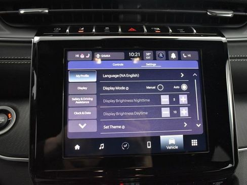 New 2025 Jeep Grand Cherokee Altitude w/ MOPAR Finishing Package AWD/4WD image 26