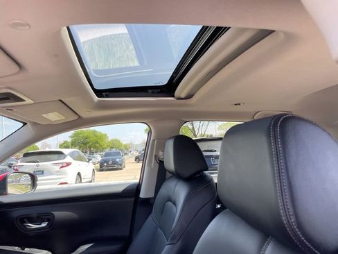 Certified 2025 Honda HR-V EX-L image 23