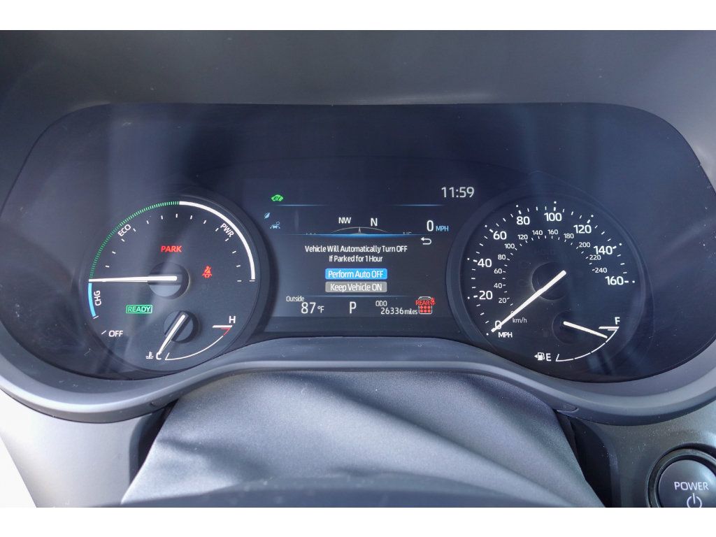 Certified 2026 Toyota Sienna XLE FWD image 15