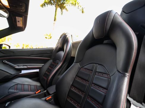 Certified 2018 Ferrari 488 Spider Base image 42