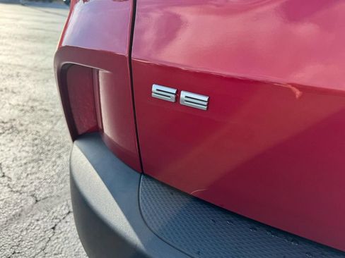 Used 2020 Ford Escape SE FWD image 8