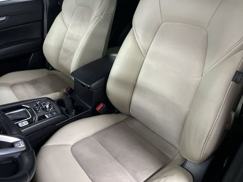 Used 2017 MAZDA CX-5 Touring w/ Preferred Equipment Package image 19