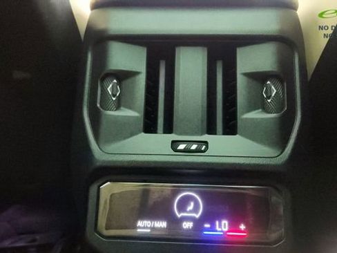 Used 2025 BMW X3 xDrive30i AWD/4WD image 39