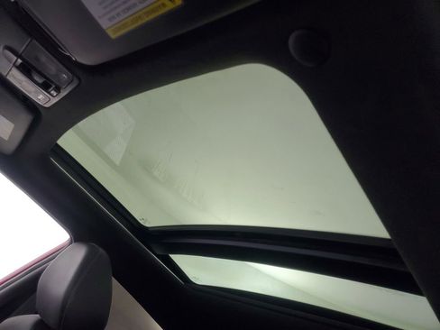 Used 2016 Hyundai Veloster Turbo w/ Option Group 04 image 31