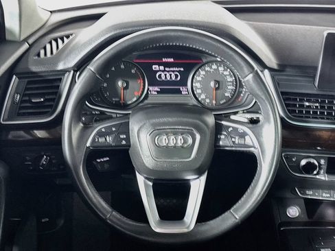 Used 2020 Audi Q5 2.0T Premium w/ Convenience Package AWD/4WD image 13