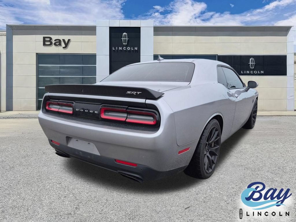 Used 2015 Dodge Challenger SRT Hellcat RWD image 5