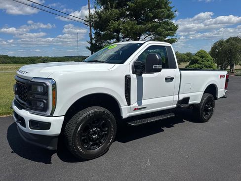 Used 2023 Ford F350 XL w/ STX Appearance Package AWD/4WD image 3