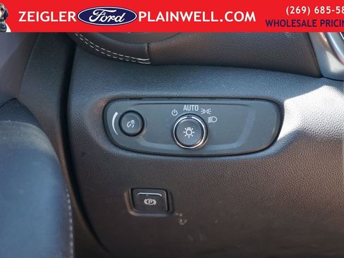 Used 2023 Chevrolet Blazer LT w/ Convenience Package FWD image 30