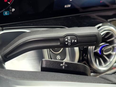 New 2026 Mercedes-Benz GLB 250 4MATIC image 16