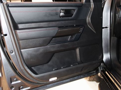 Used 2025 Toyota Sequoia TRD Pro AWD/4WD image 39