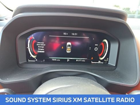 Used 2024 Nissan Rogue Platinum w/ Platinum Premium Package FWD image 11