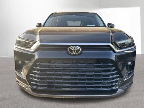 Certified 2026 Toyota Grand Highlander AWD image 31