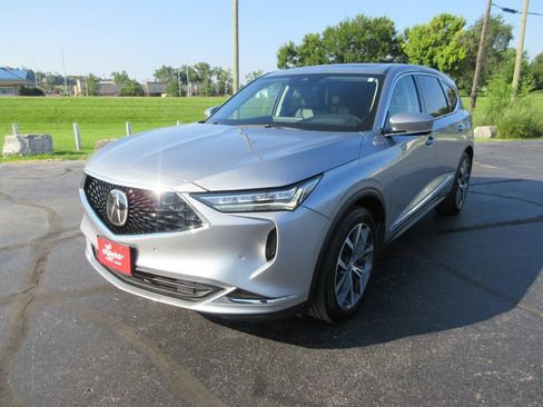 Used 2023 Acura MDX SH-AWD w/ Technology Package image 11