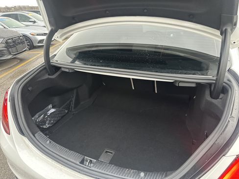 Used 2020 Mercedes-Benz C 300 4MATIC Sedan image 12