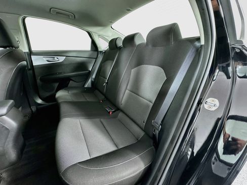Used 2023 Kia Forte LXS w/ LXS Technology Package FWD image 22