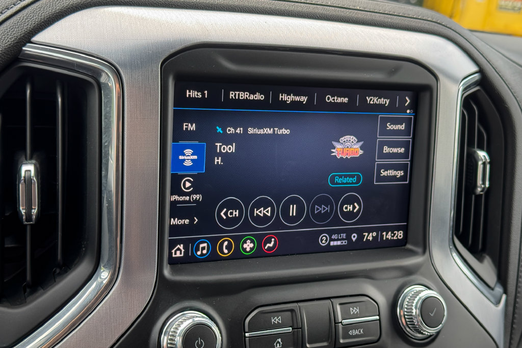 Used 2022 GMC Sierra 1500 SLT w/ SLT Premium Package AWD/4WD image 33