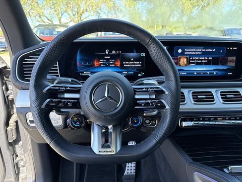 Used 2024 Mercedes-Benz GLE 53 AMG 4MATIC image 25