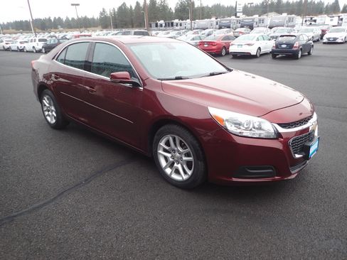 Used 2015 Chevrolet Malibu LT w/ Power Convenience Package FWD image 7