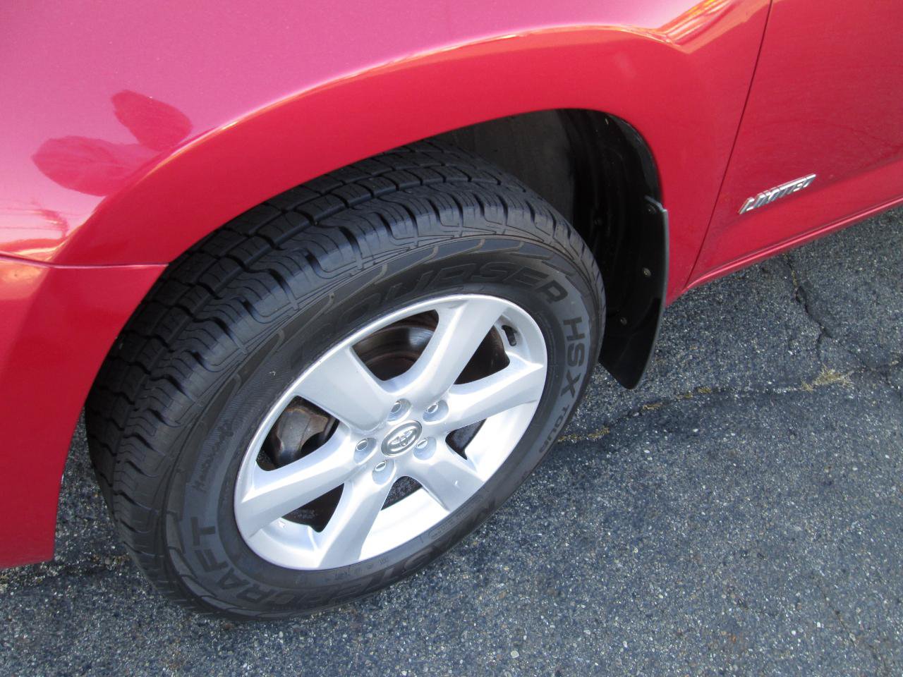 Used 2007 Toyota RAV4 Limited AWD/4WD image 22