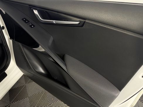 Used 2023 Kia Niro Wind FWD image 34