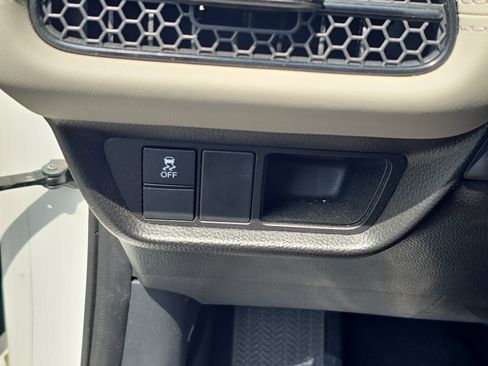 Certified 2024 Honda HR-V LX image 25