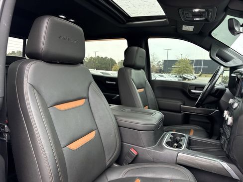 Used 2019 GMC Sierra 1500 AT4 w/ AT4 Premium Package image 18