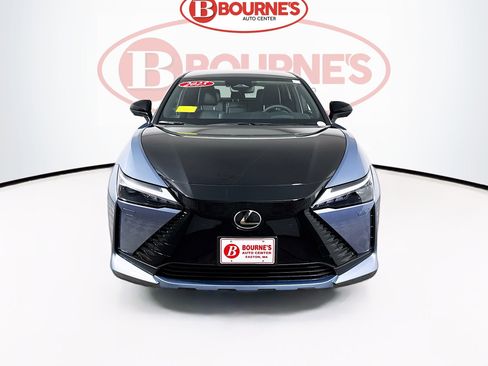 Used 2025 Lexus RZ 450e w/ Technology Package image 5