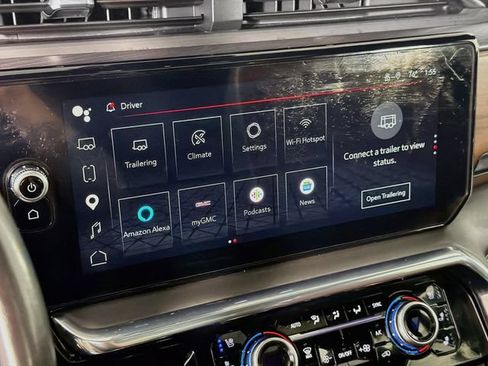Used 2024 GMC Sierra 1500 Denali Ultimate AWD/4WD image 14