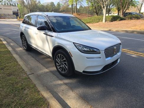 Used 2022 Lincoln Corsair FWD image 3