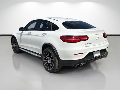 Used 2018 Mercedes-Benz GLC 300 4MATIC Coupe image 5