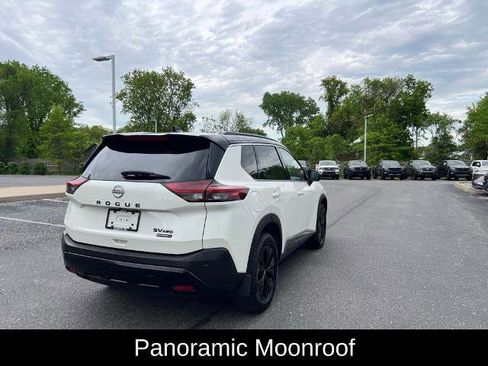 Certified 2023 Nissan Rogue SV w/ SV Premium B Package AWD/4WD image 16