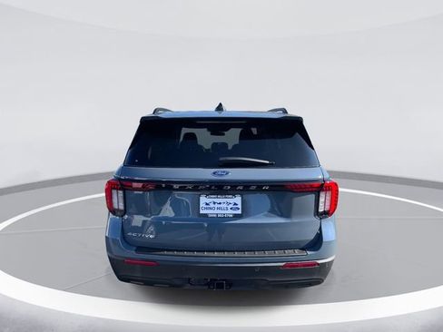 New 2026 Ford Explorer Active image 5