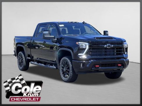 New 2026 Chevrolet Silverado 2500 LT w/ Trail Boss Package AWD/4WD image 1
