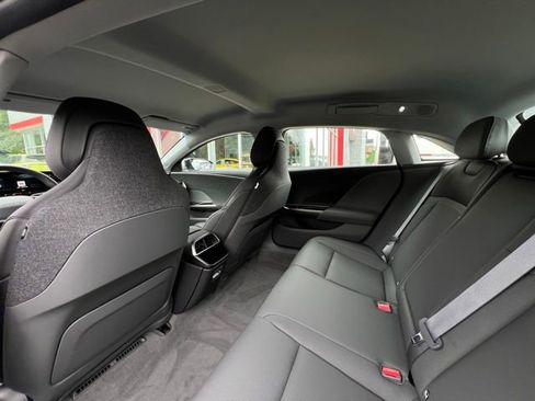 Used 2025 Lucid Air Touring AWD/4WD image 13